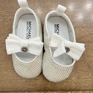 Baby dress slippers with ruffle socks bundle. Size 3. Worn only once.